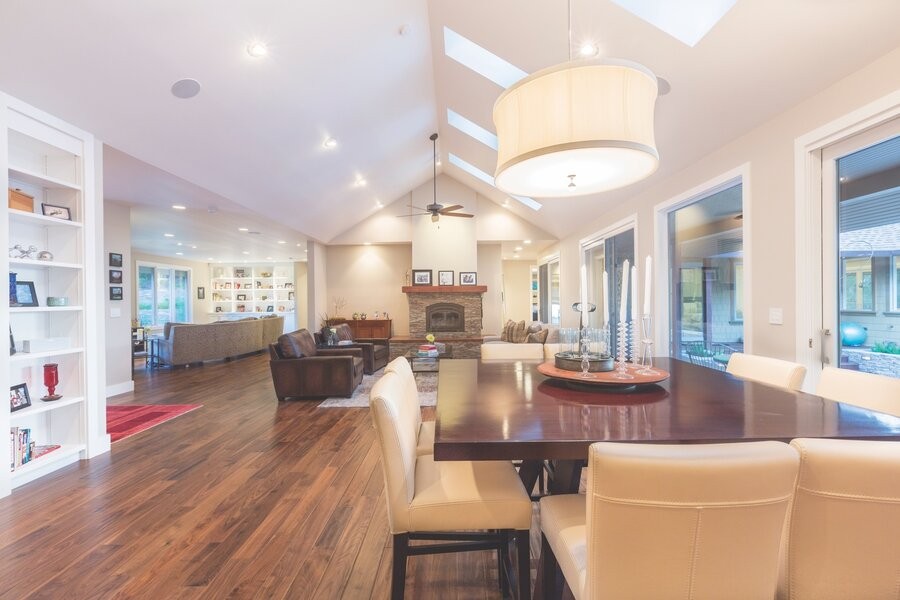 An open home automation showroom space featuring various smart technologies.